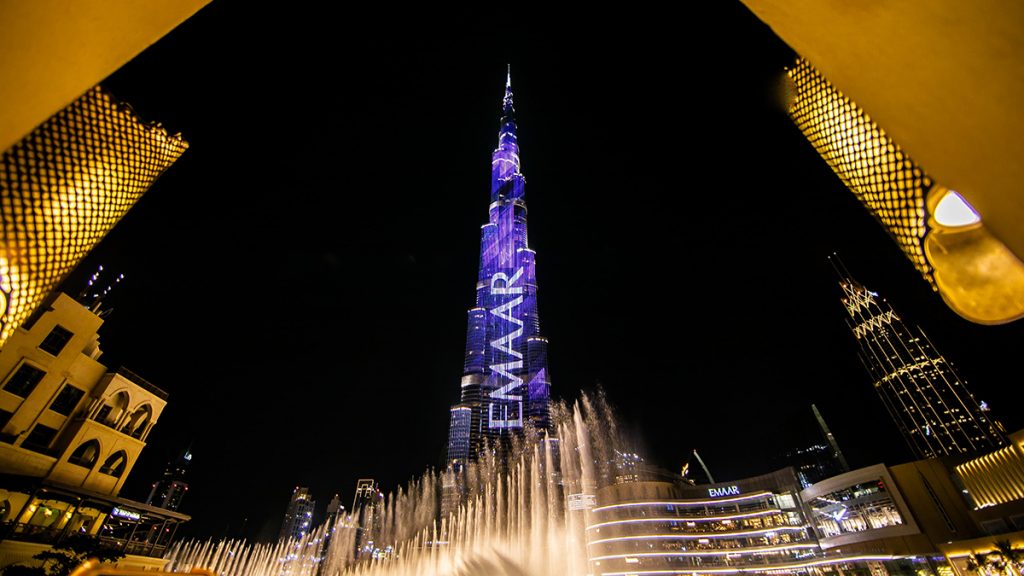 The Dubai Fountain: A Spectacular Water and Light Show