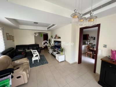 3 bedroom villa + study for rent in Al Reem 3