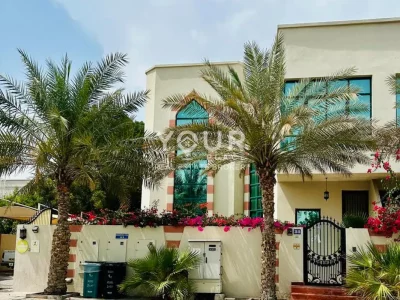Villa for rent in Umm Suqeim 3