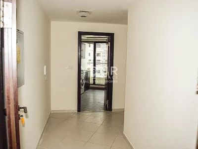 Studio for rent in Al Waleed Paradise tower